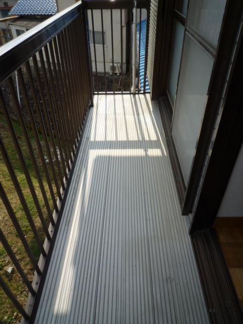 高橋ハイツ ベランダ_339_599_4.jpg